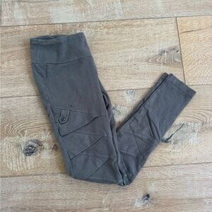 Nomad’s Hemp Gray Yoga Leggings